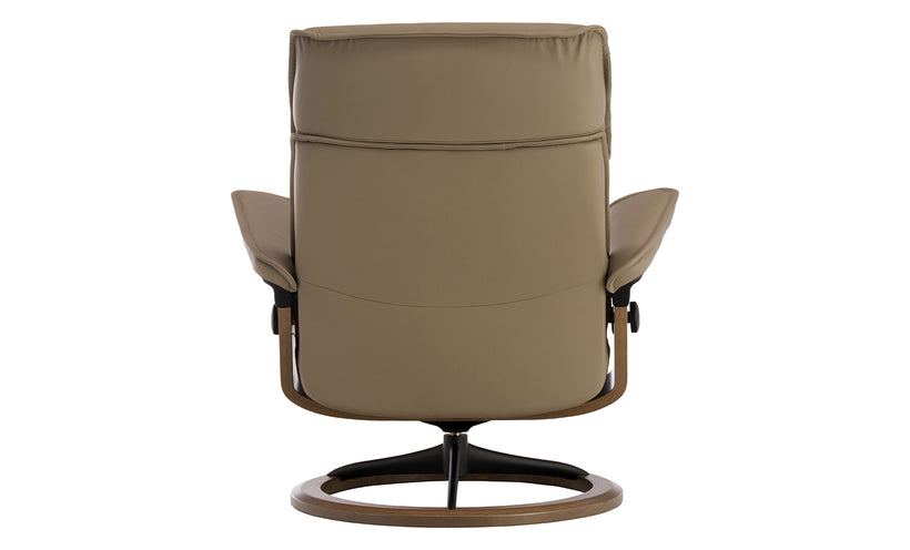 Stressless Admiral Chair and Ottoman (Large)